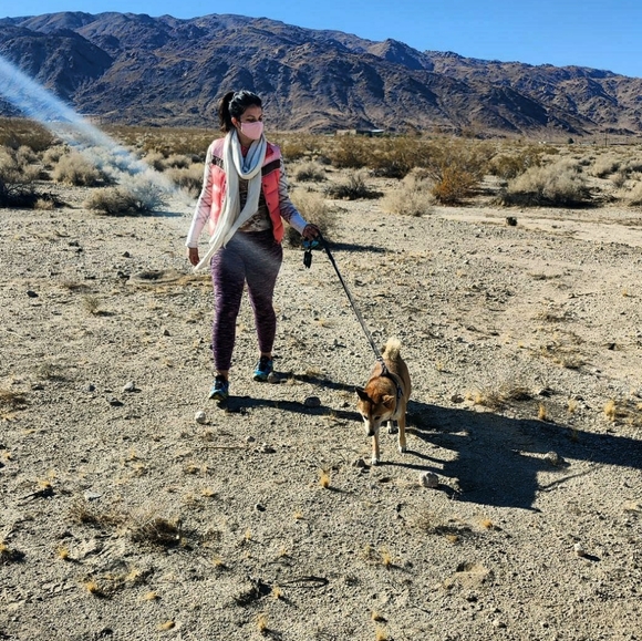 Meet Your Posher, Maxyne - Picture 5 of 6